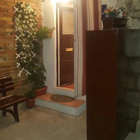 Studio Apartman Patak In The Center Of